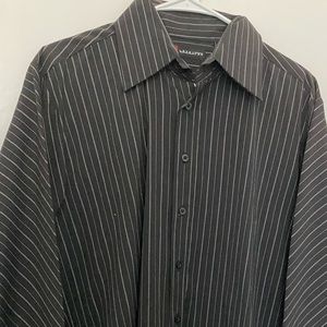 Men’s long sleeve shirt